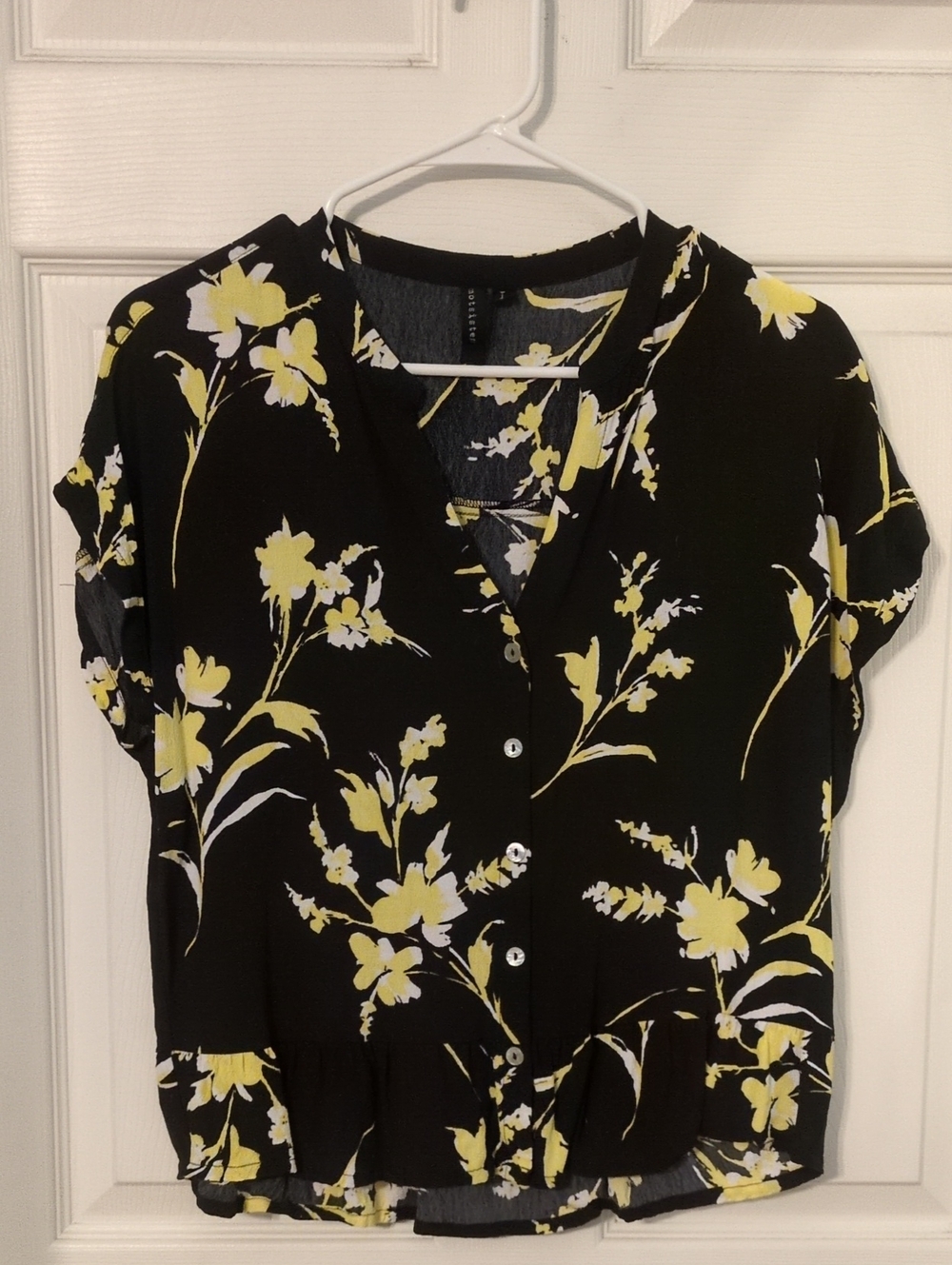 Women's Black Floral Button-Front Blouse with Yellow Print